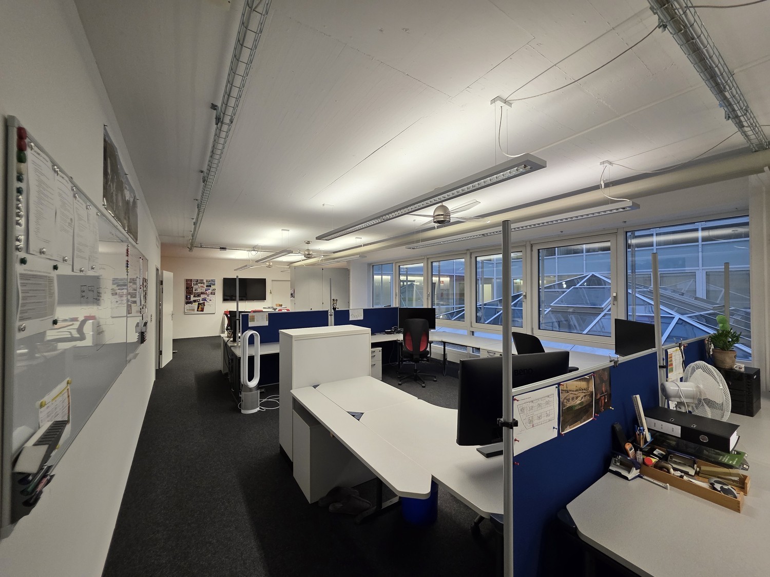 146m² commercial