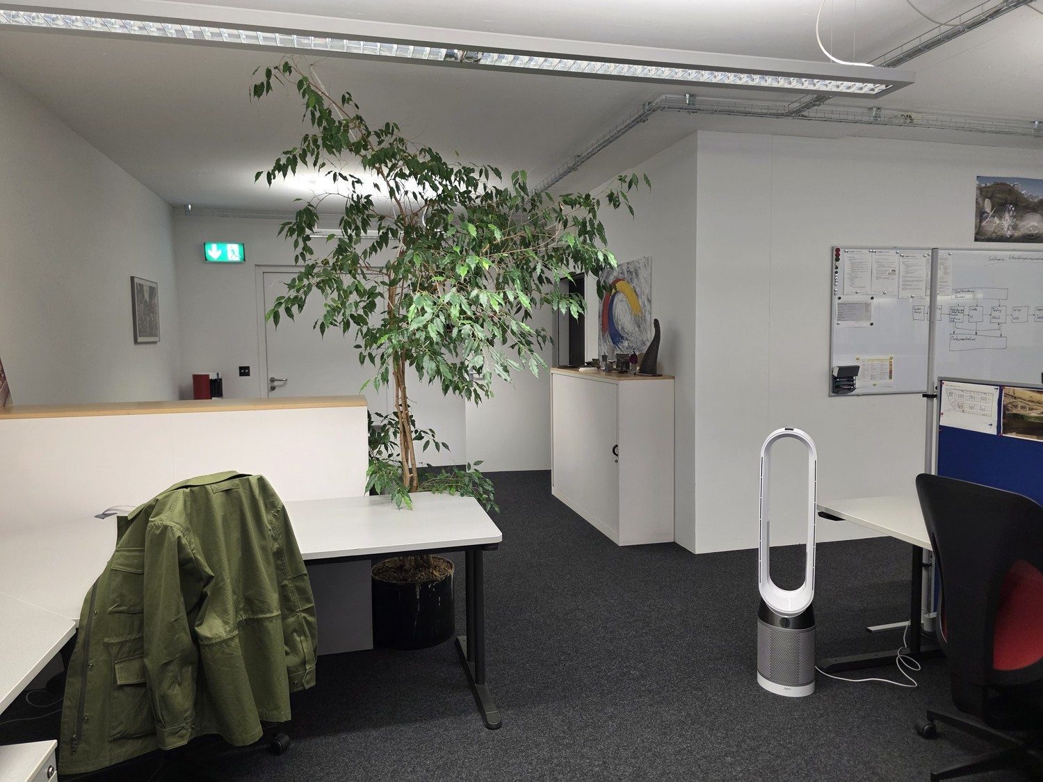 146m² commercial