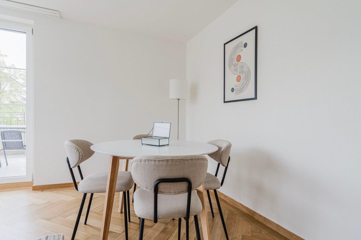 2 rooms furnished flat