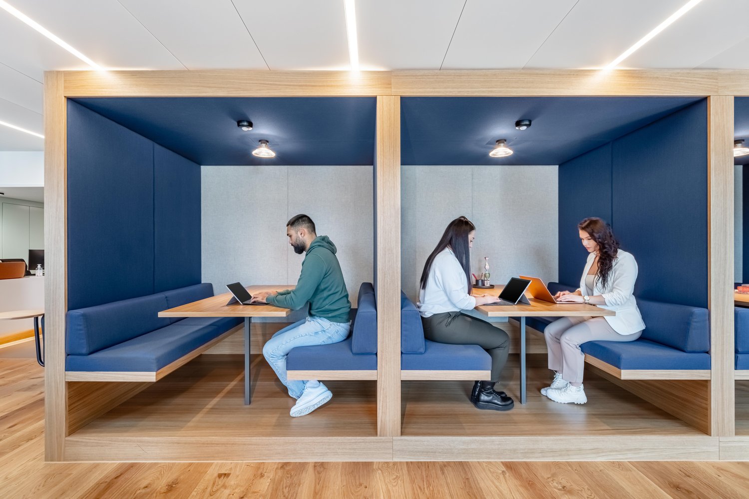 10m² office