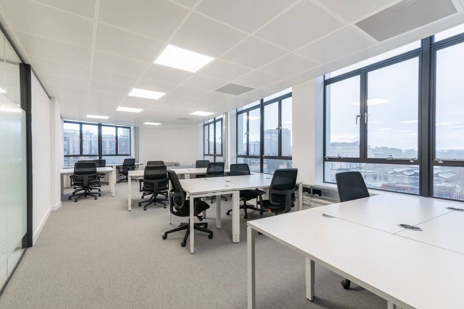 10m² office