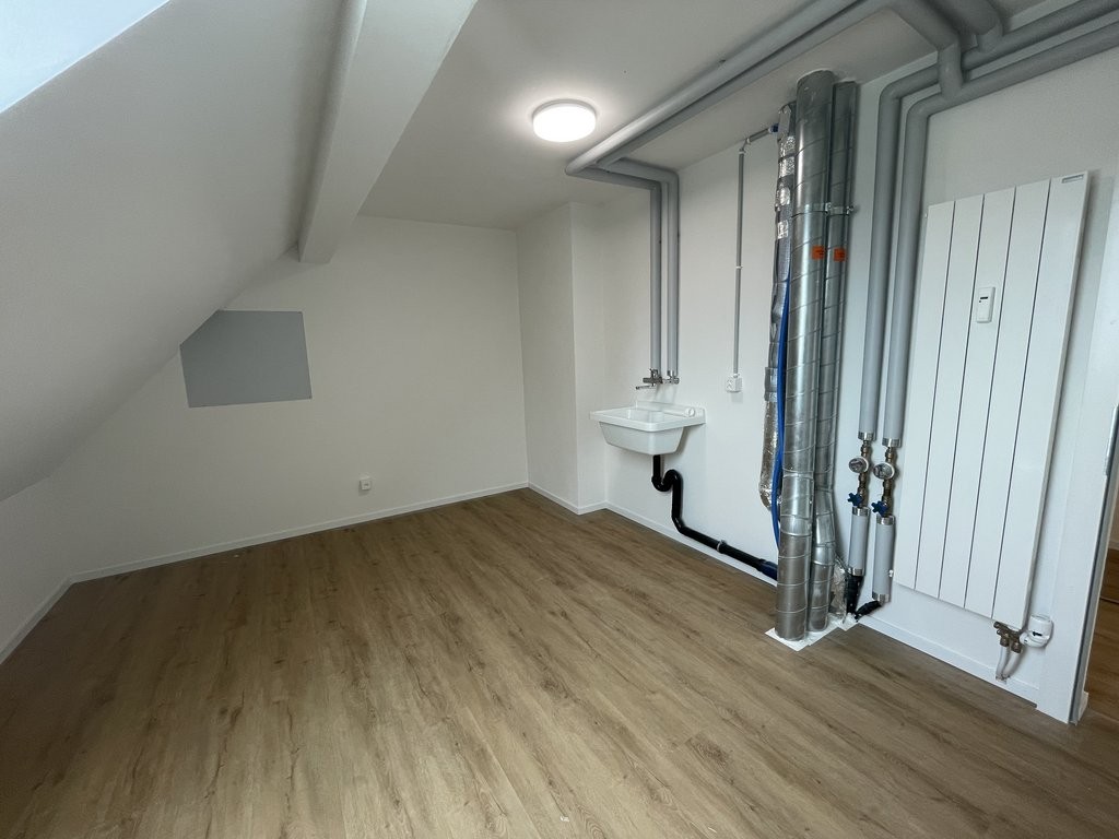 28m² commercial