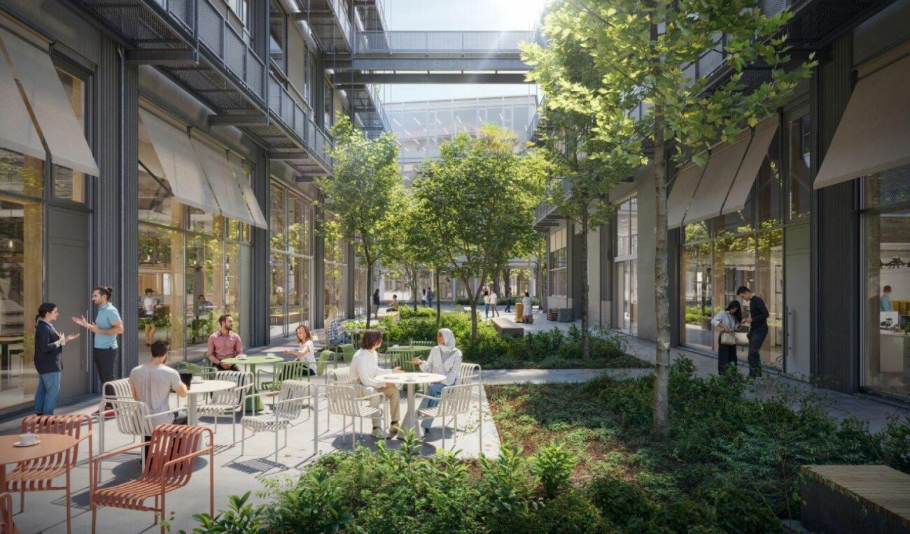 1600m² commercial