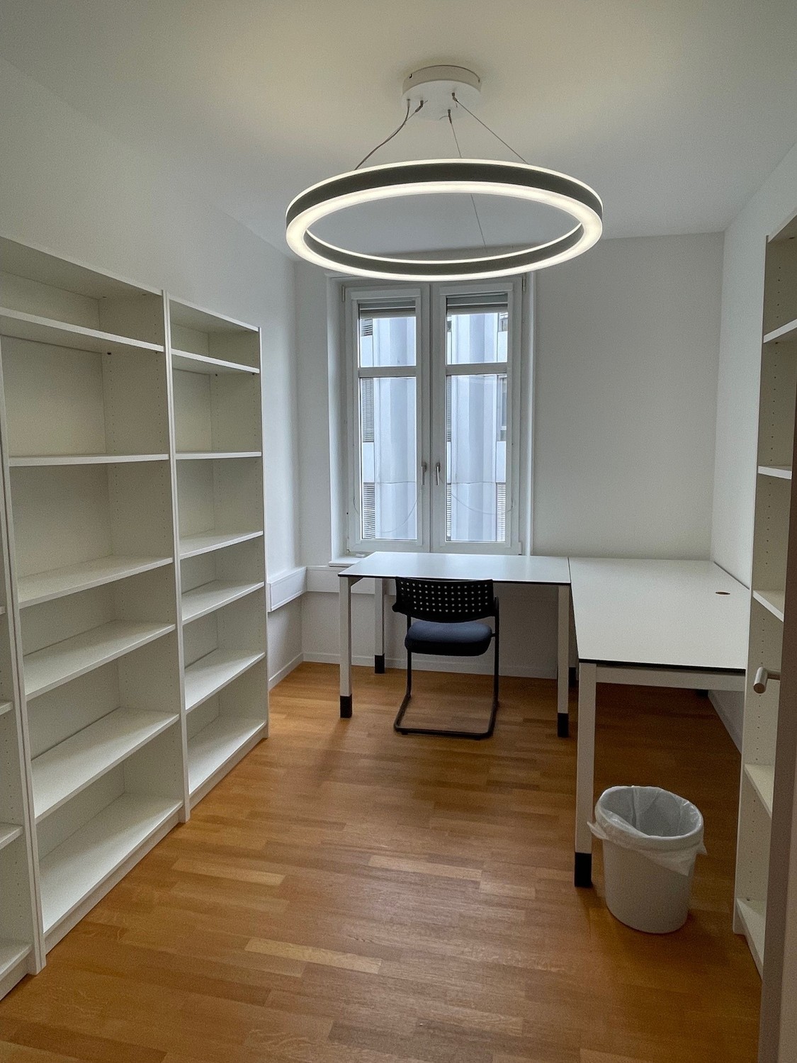 10m² office