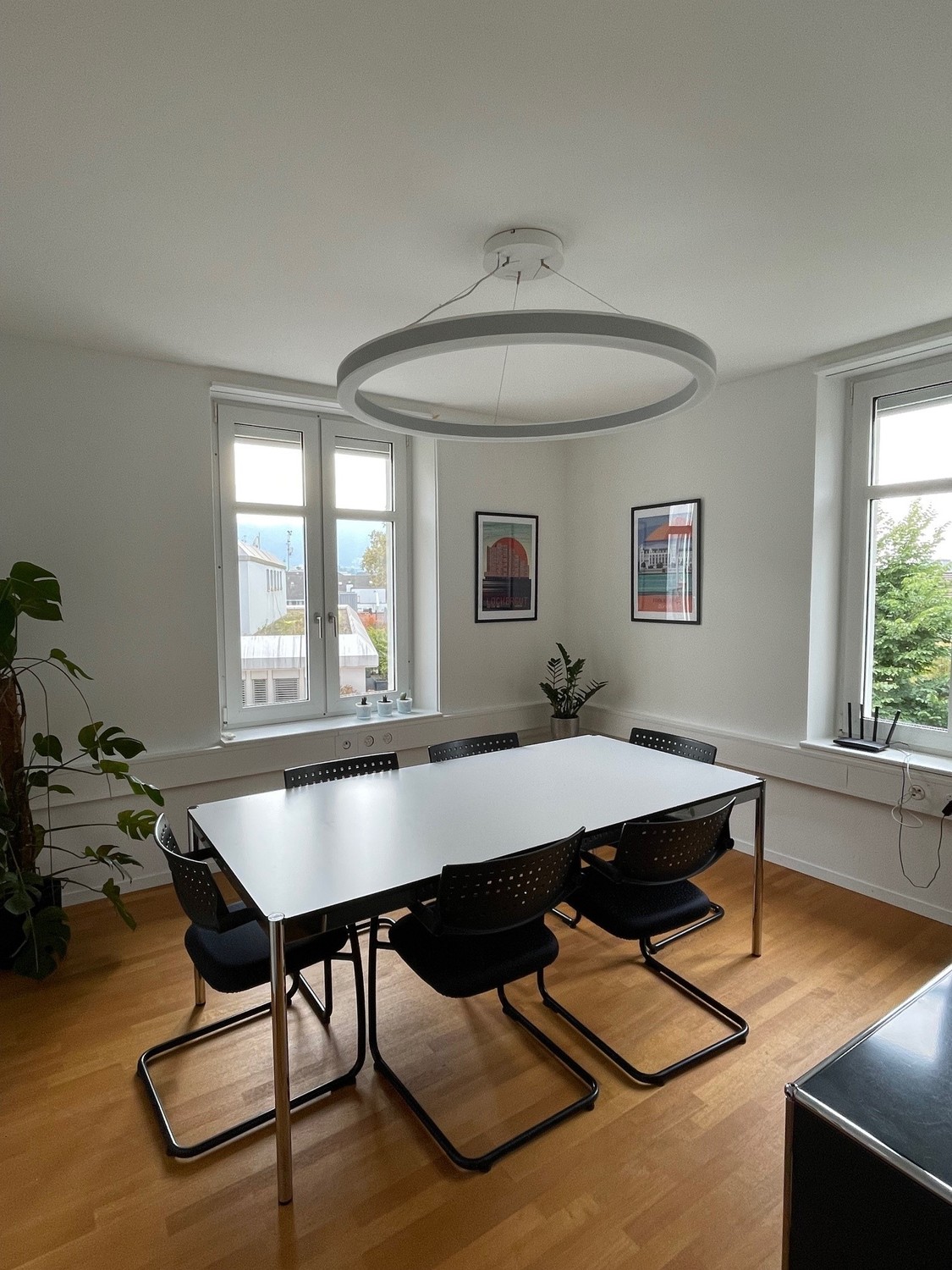 10m² office