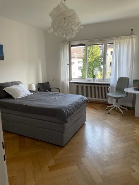1 room single room