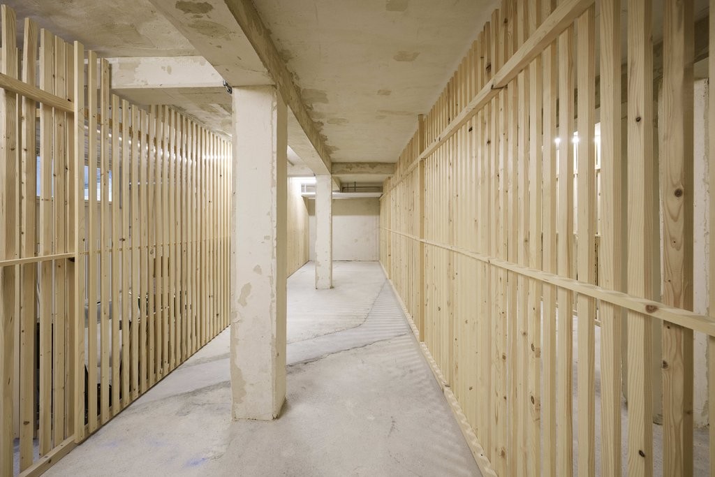 24m² storage room