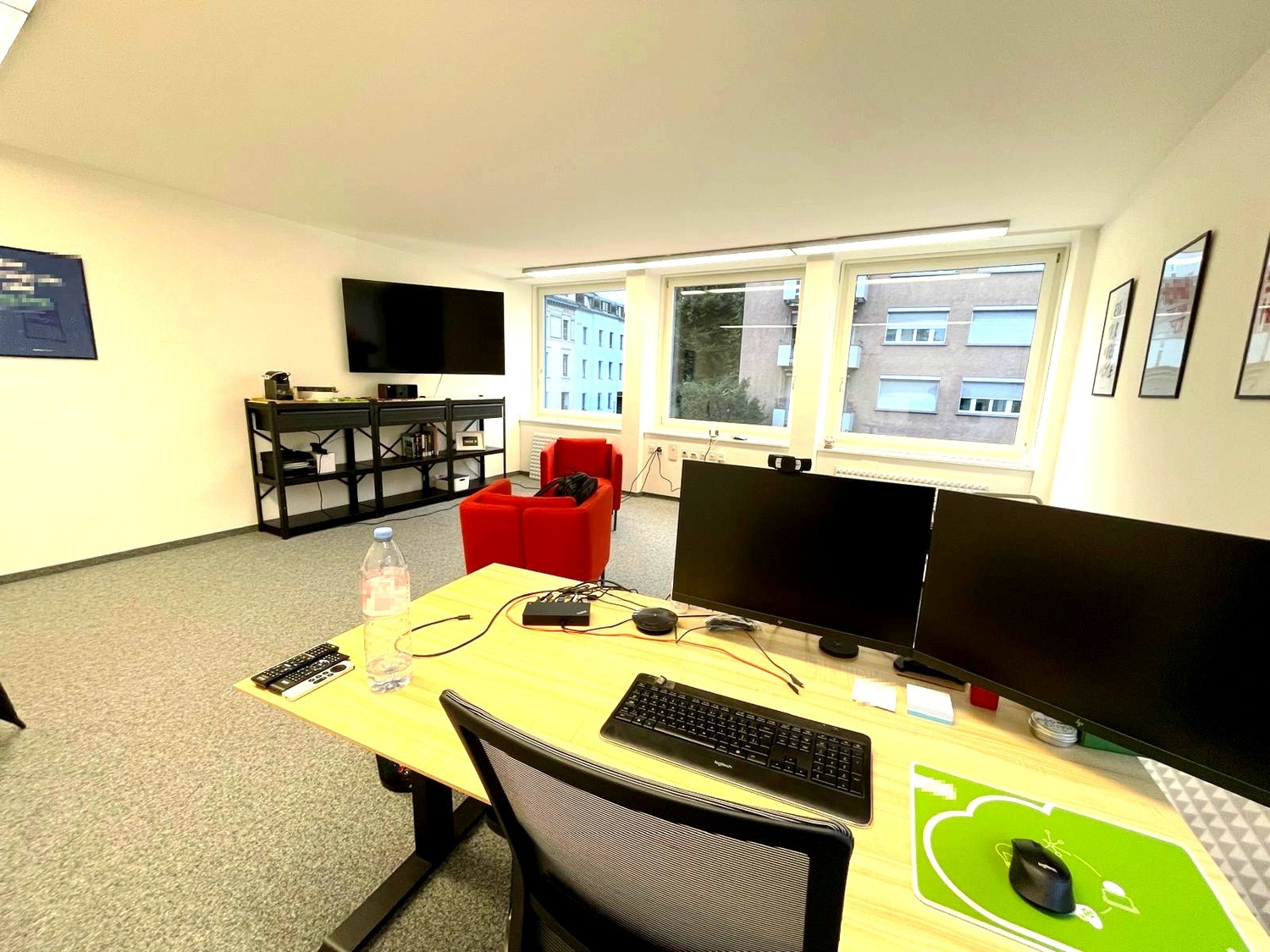 30m² commercial