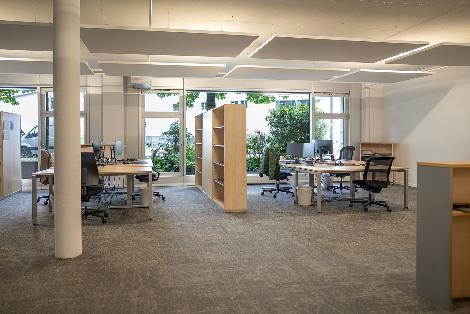 192m² office