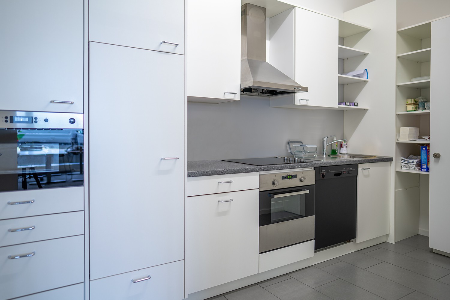 192m² office