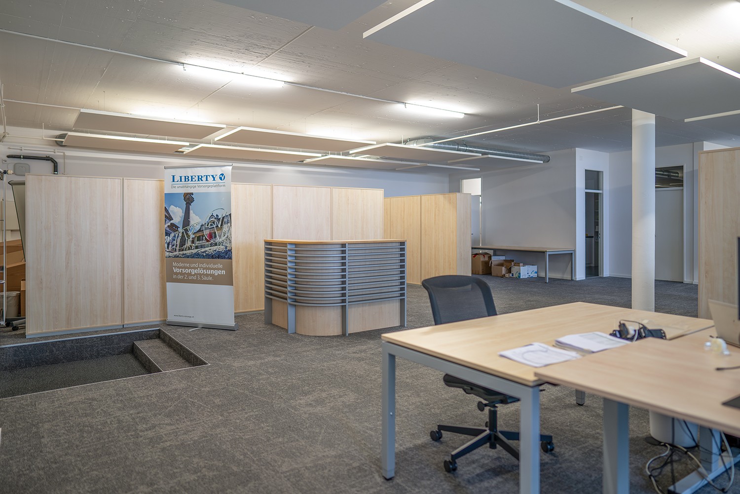 192m² office