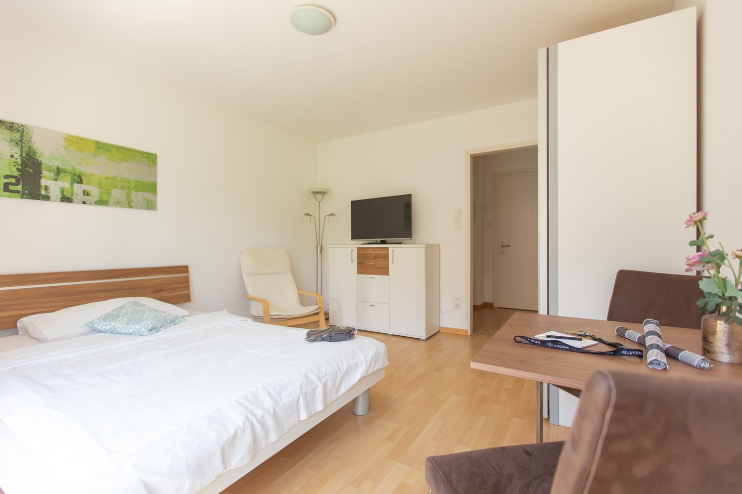 1 room furnished flat