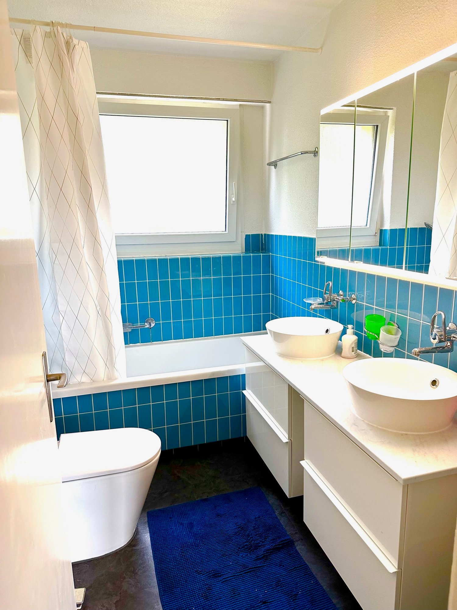 1 room single room