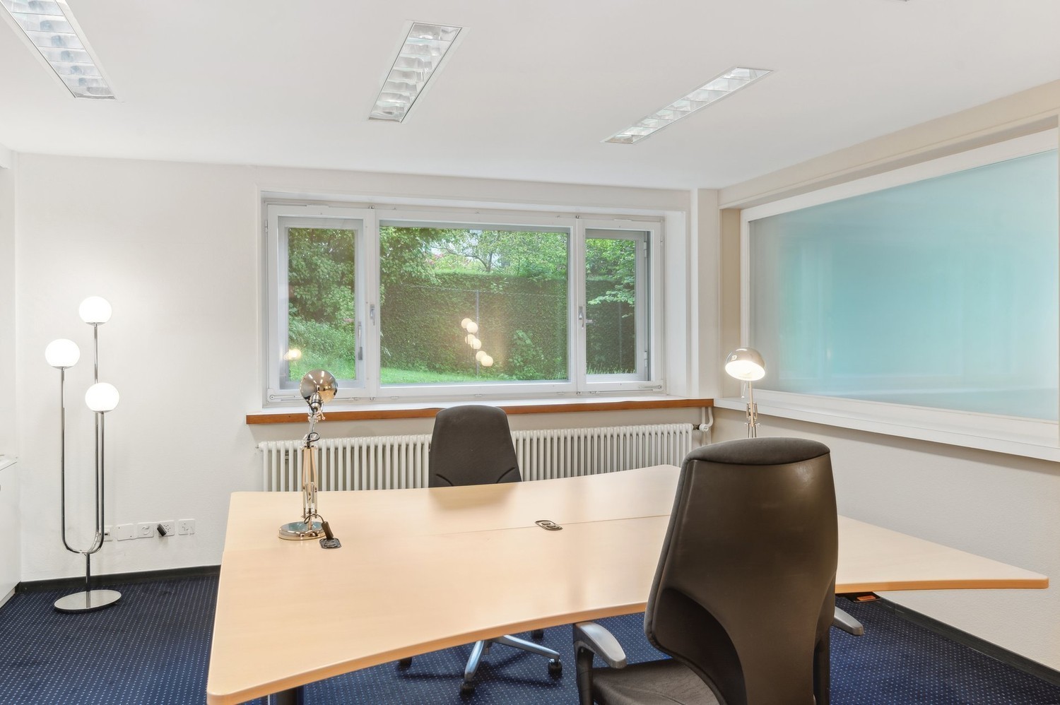 23m² office