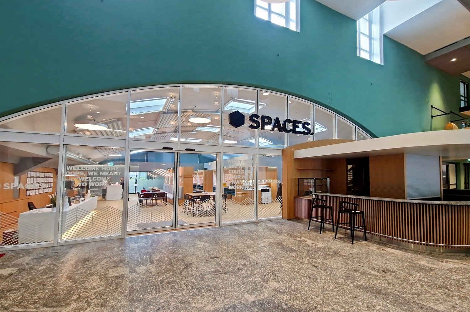 110m² office