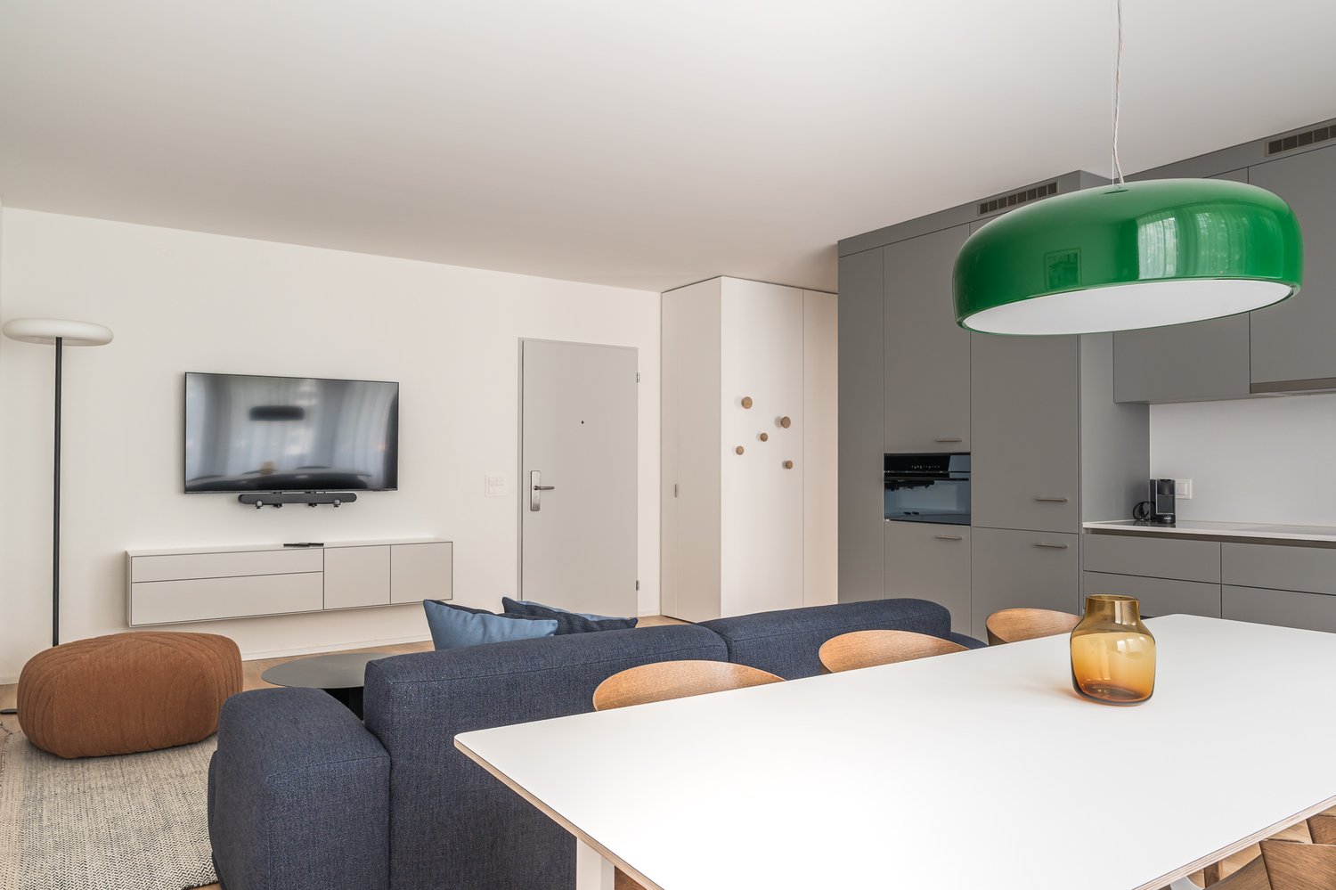 2 ½ rooms furnished flat