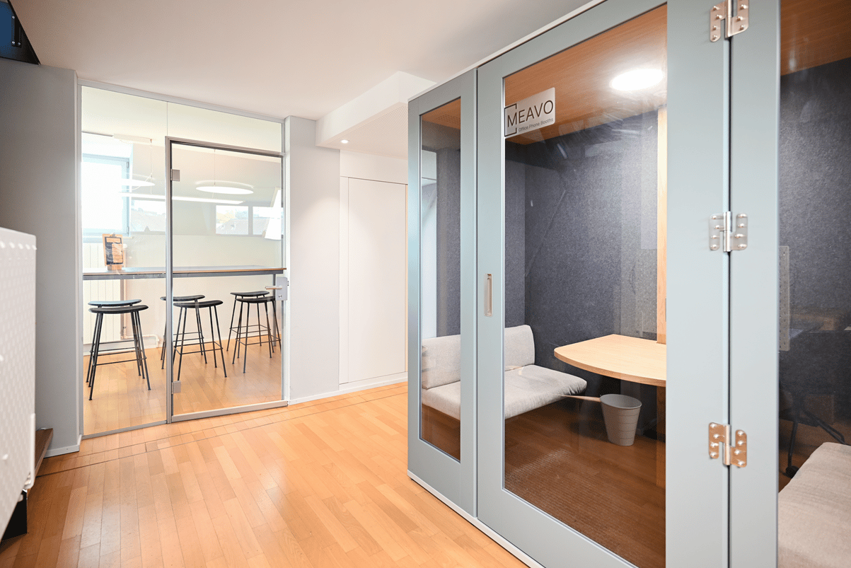 150m² office