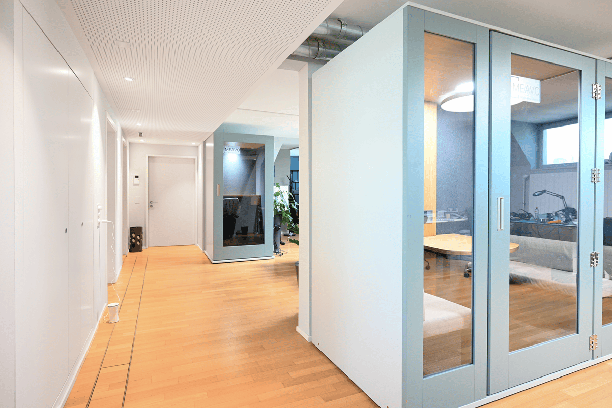 150m² office