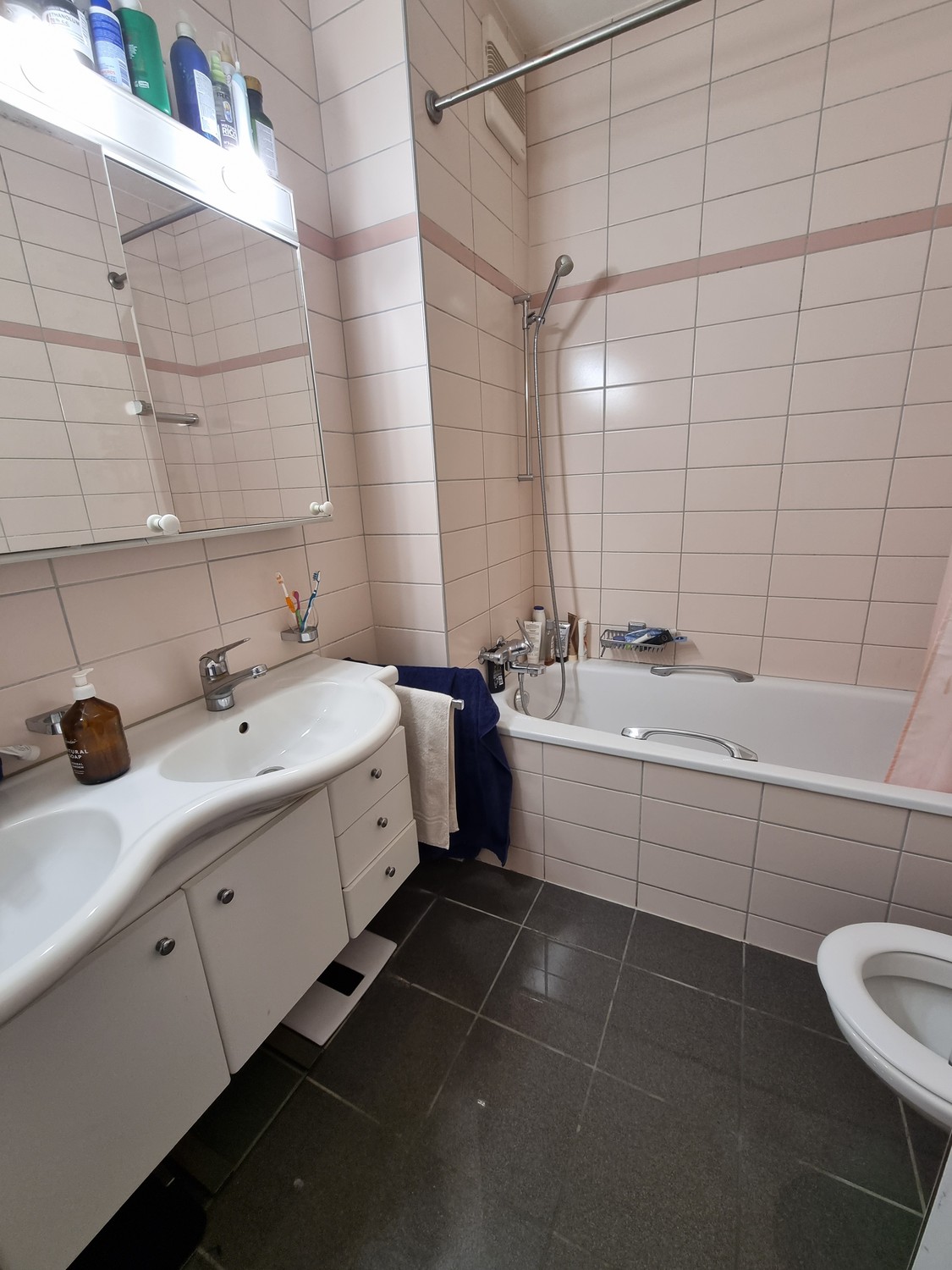 Zimmer in einer Wohngemeinschaft