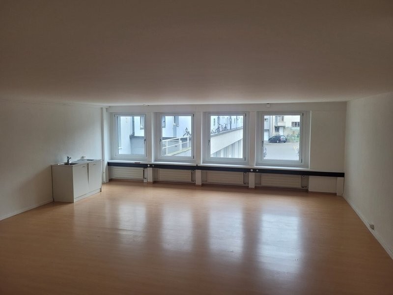 55m² office
