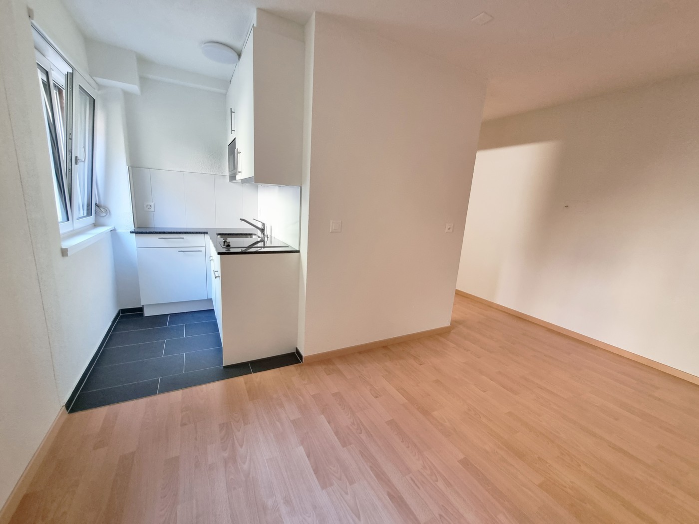 2 rooms single house