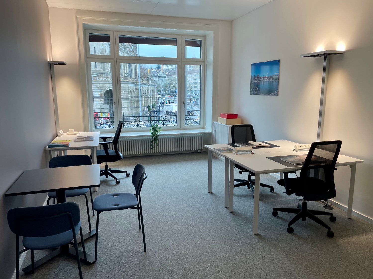 60m² office