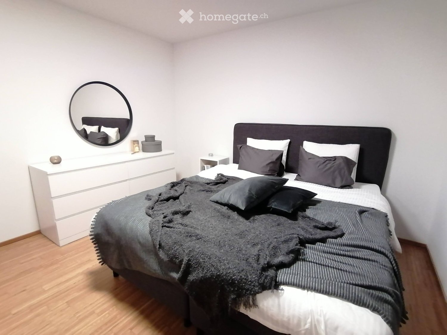 1 room single room