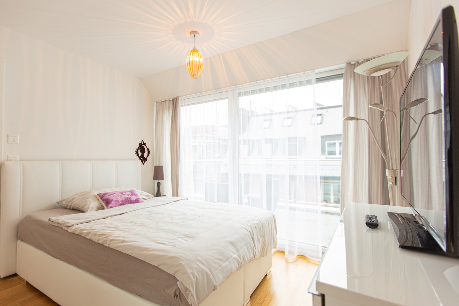 2 rooms furnished flat