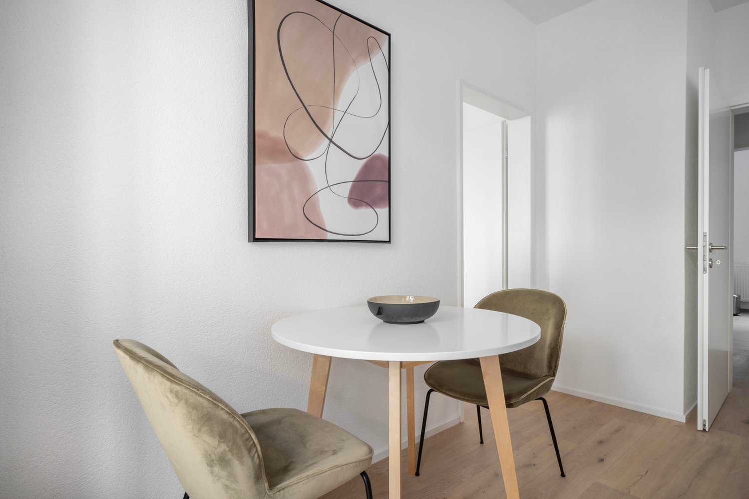 3 rooms furnished flat