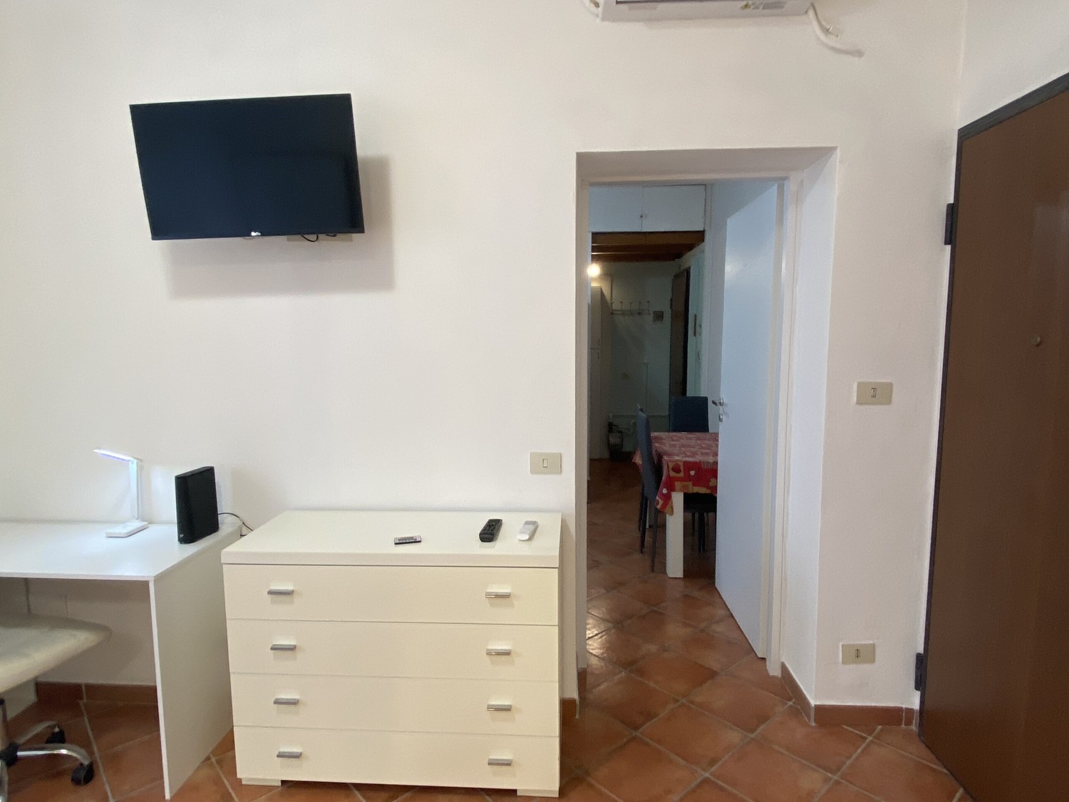 1 room apartment
