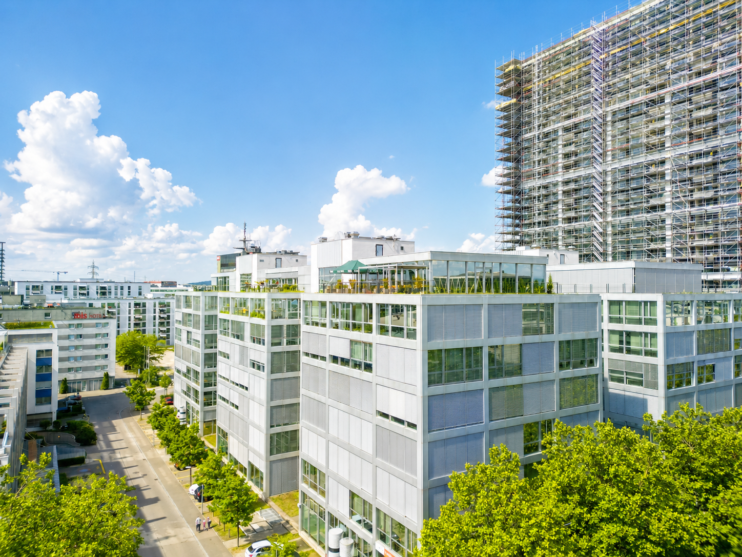 89m² office