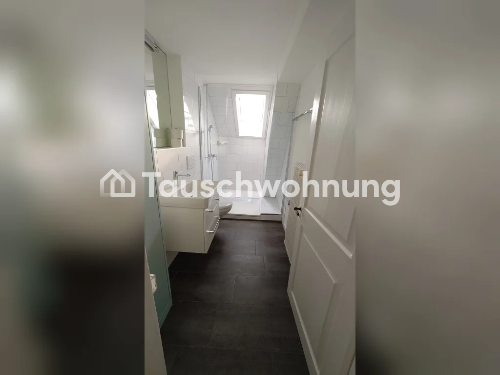 3 rooms attic flat