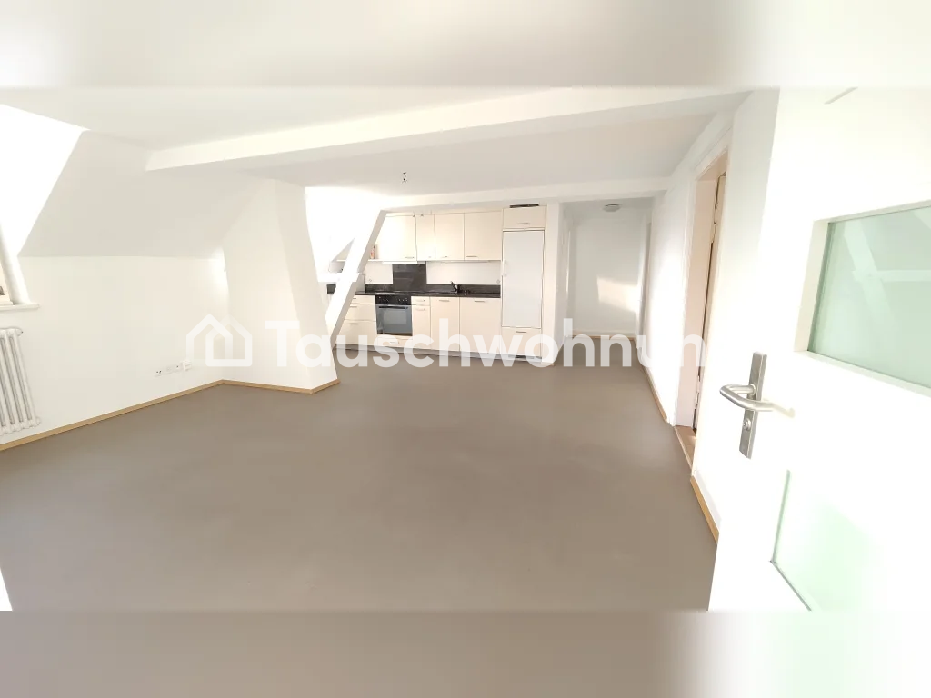 3 rooms attic flat