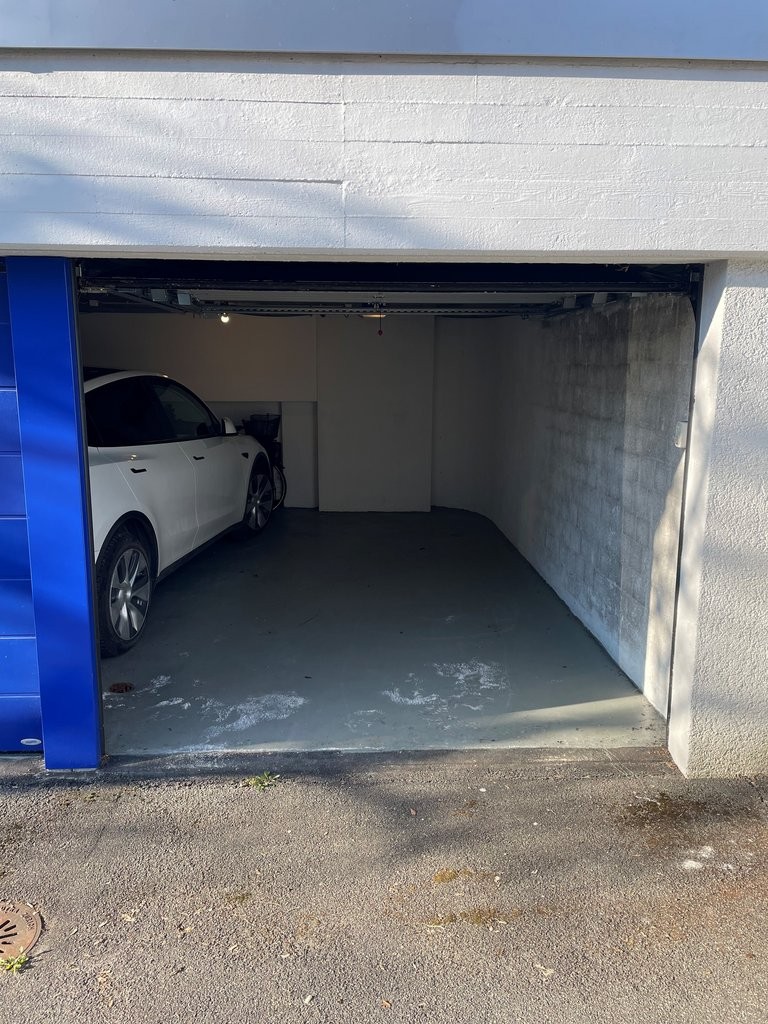 Single garage