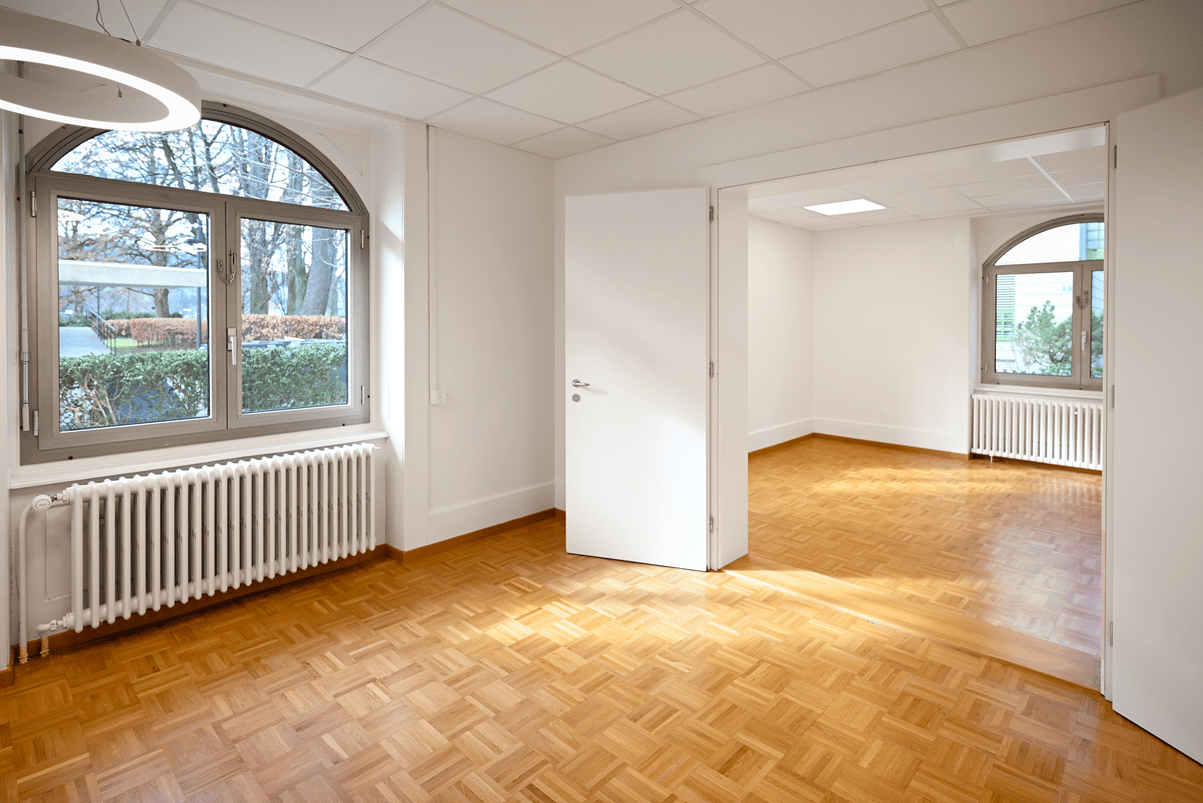 249m² commercial