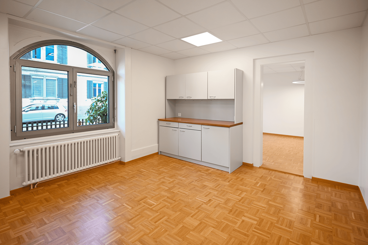 249m² commercial