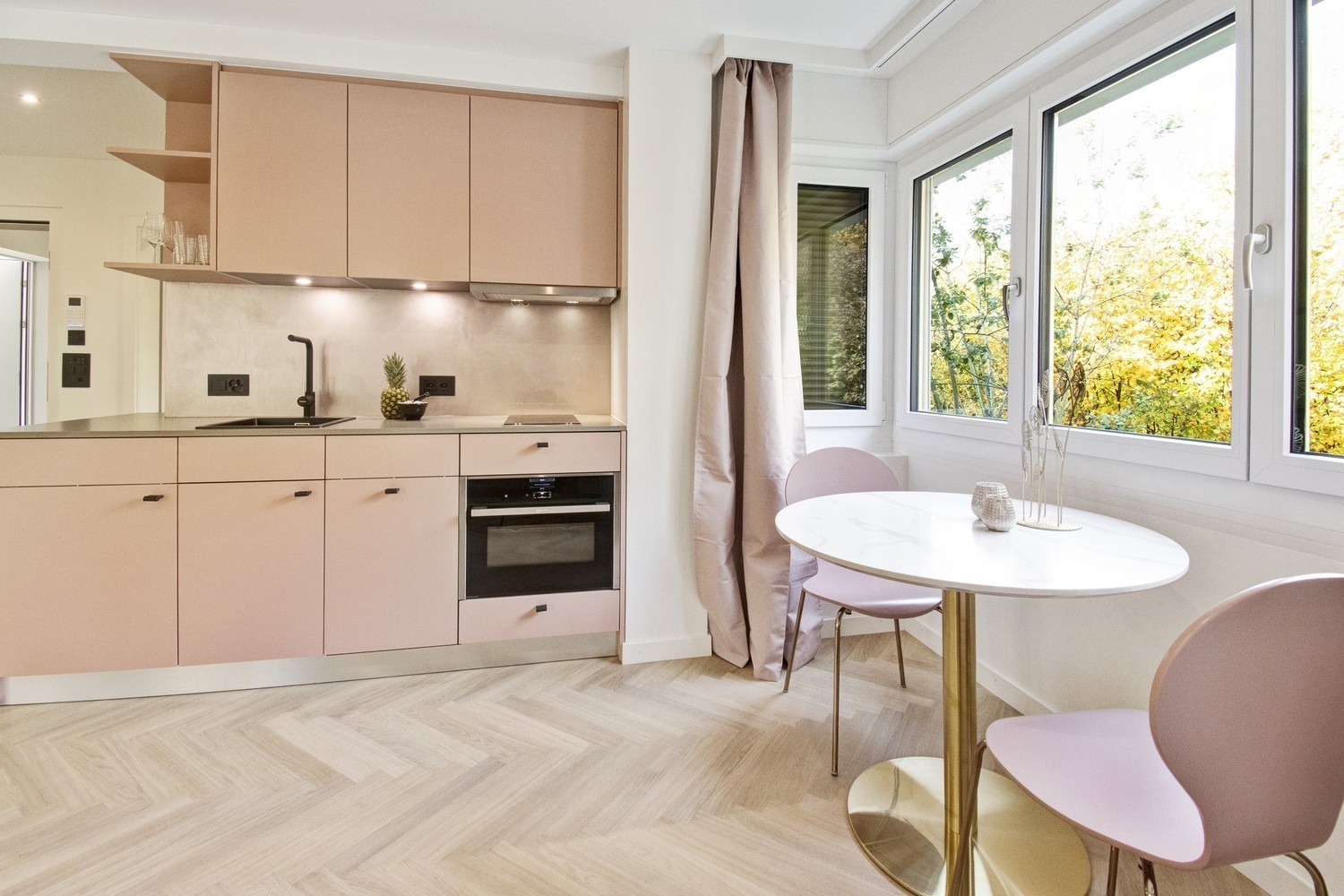2 rooms furnished flat