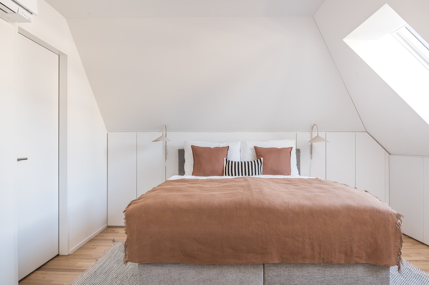 3 ½ rooms attic flat