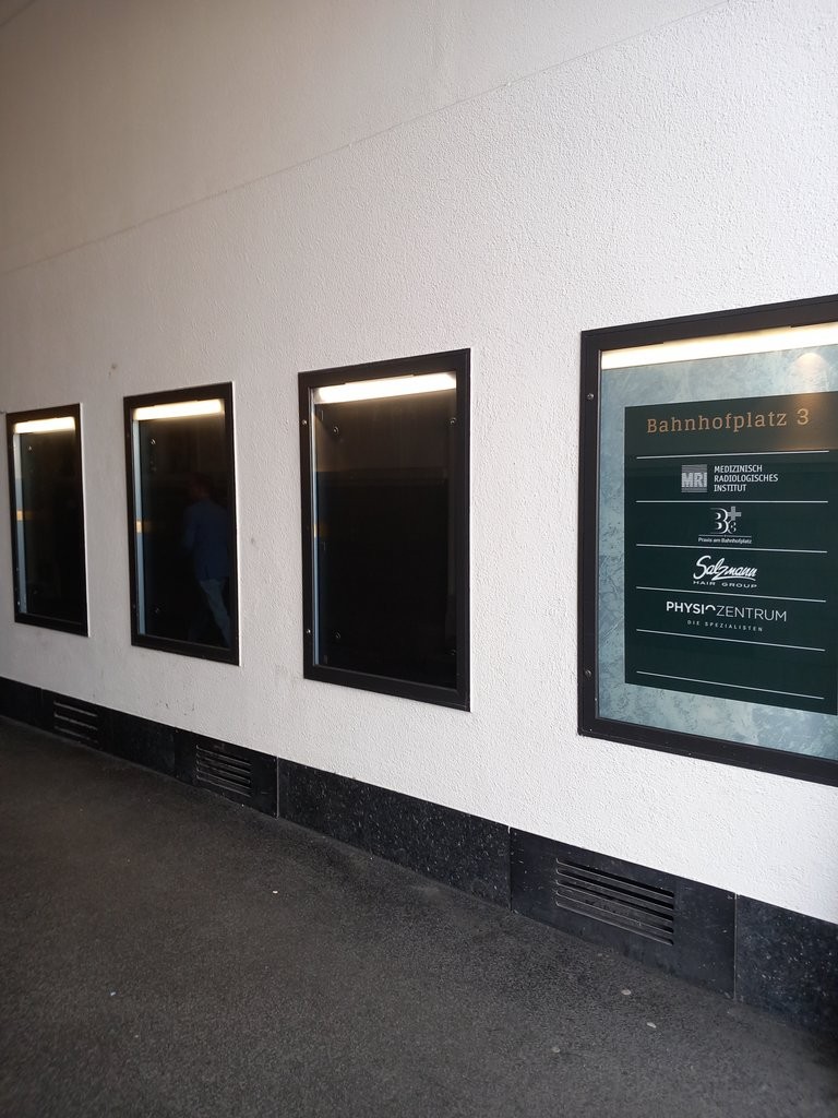 Display window