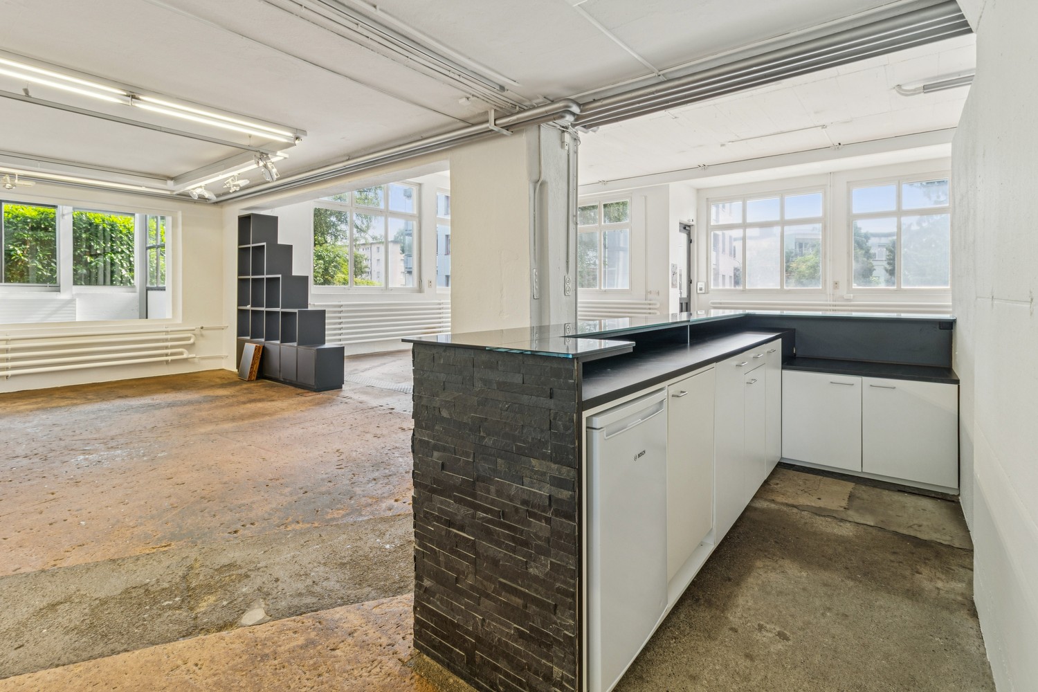 441m² commercial