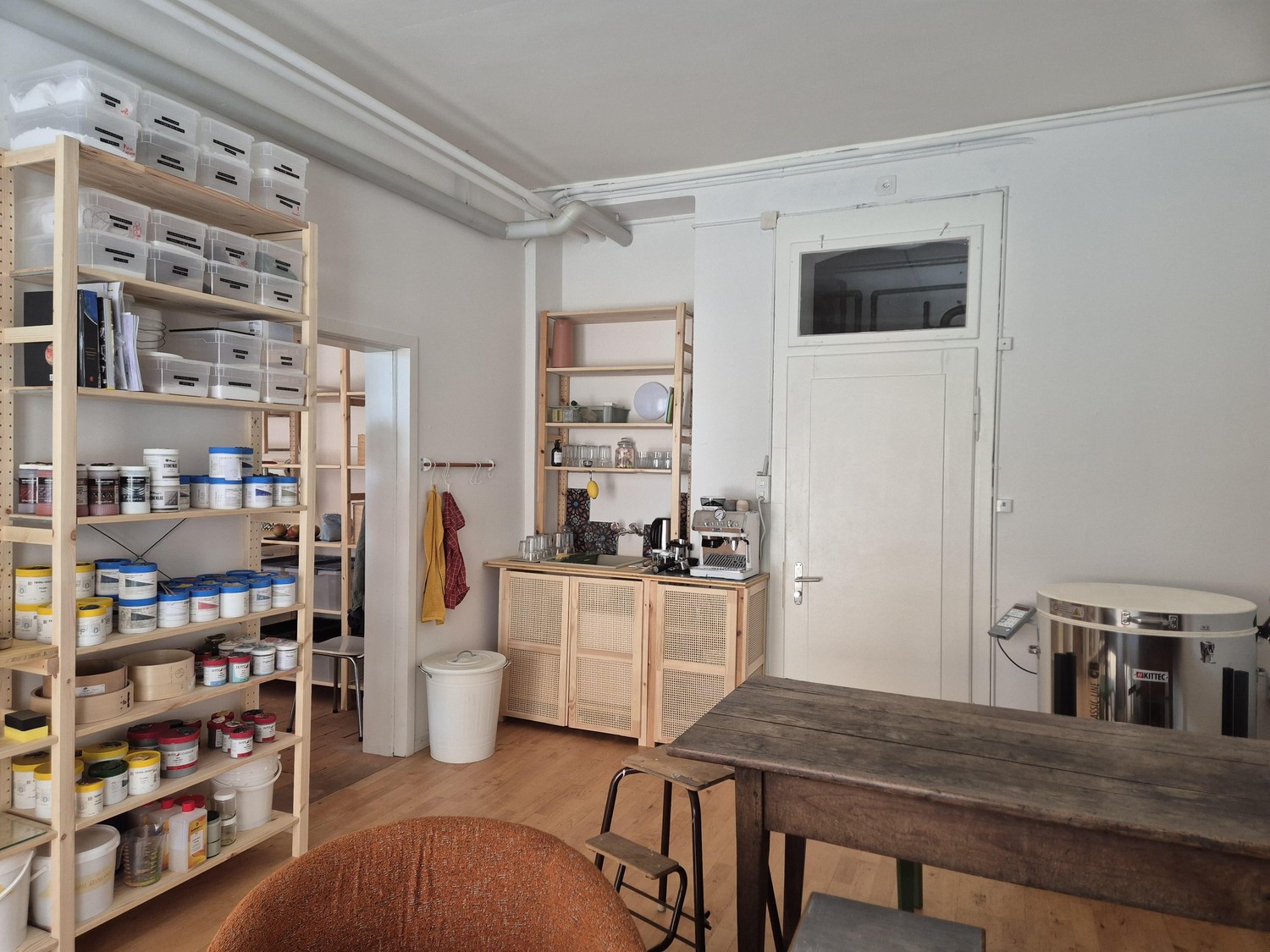 35m² commercial