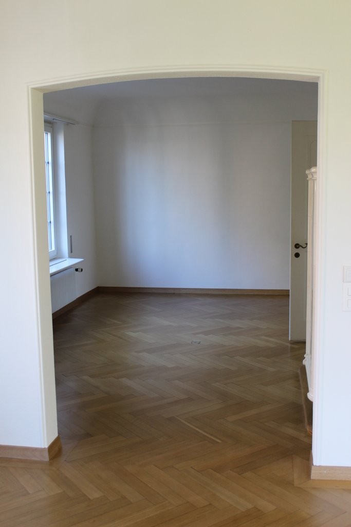 8 rooms single house