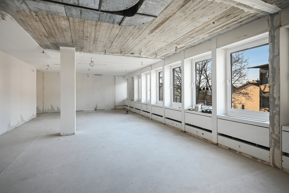 516m² commercial