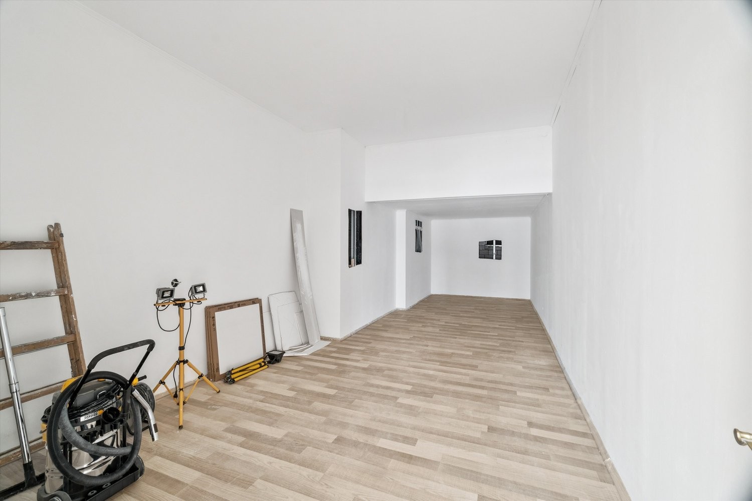 164m² commercial