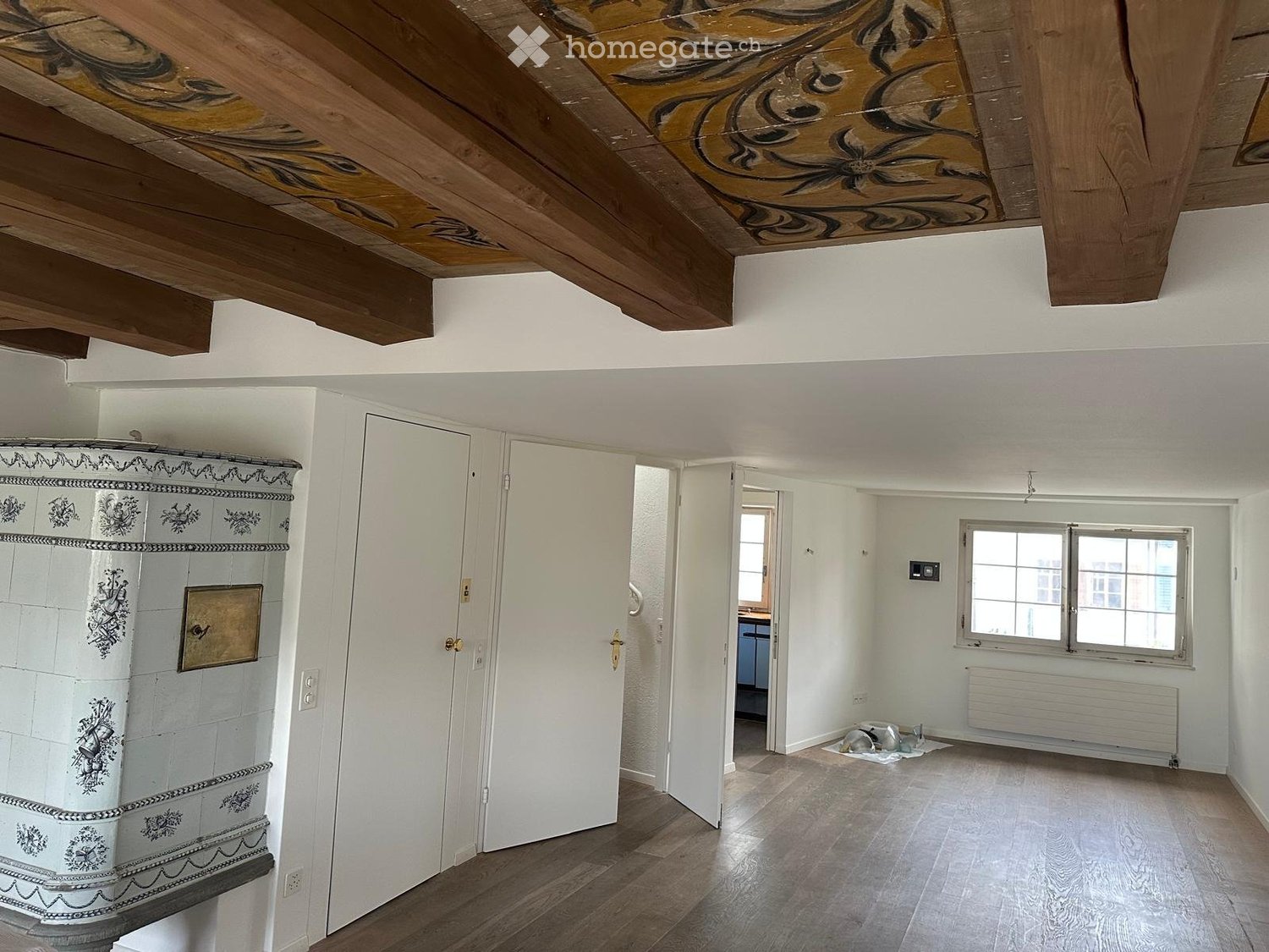 1 room single room