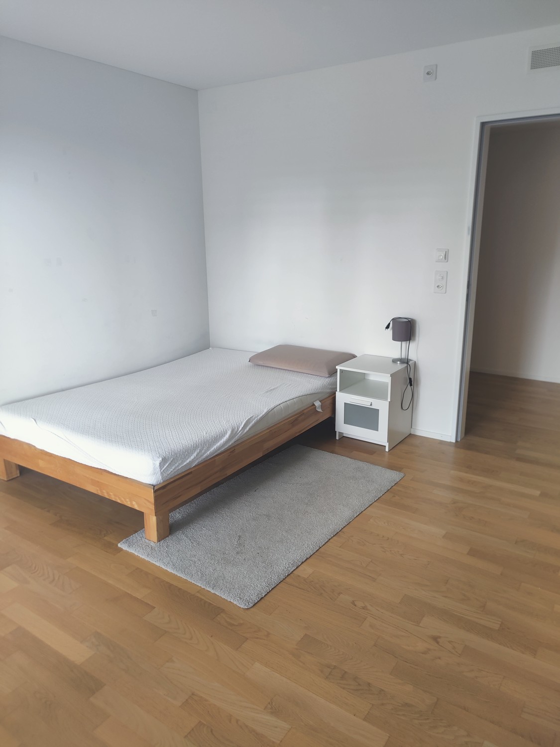 Camera in un appartamento condiviso