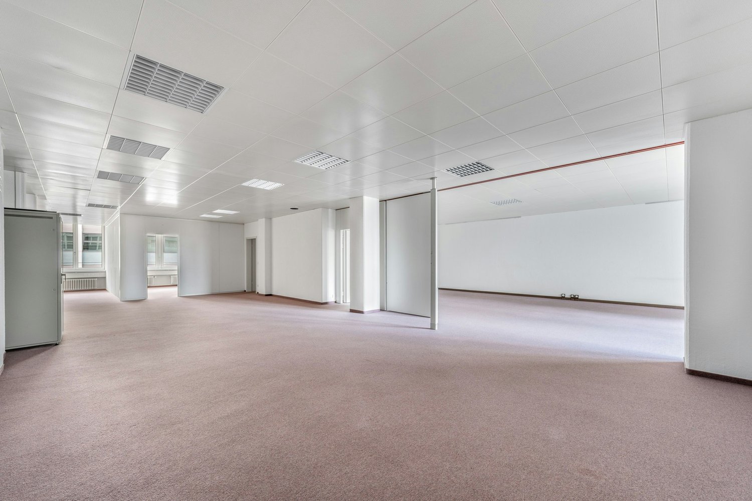 291m² commercial