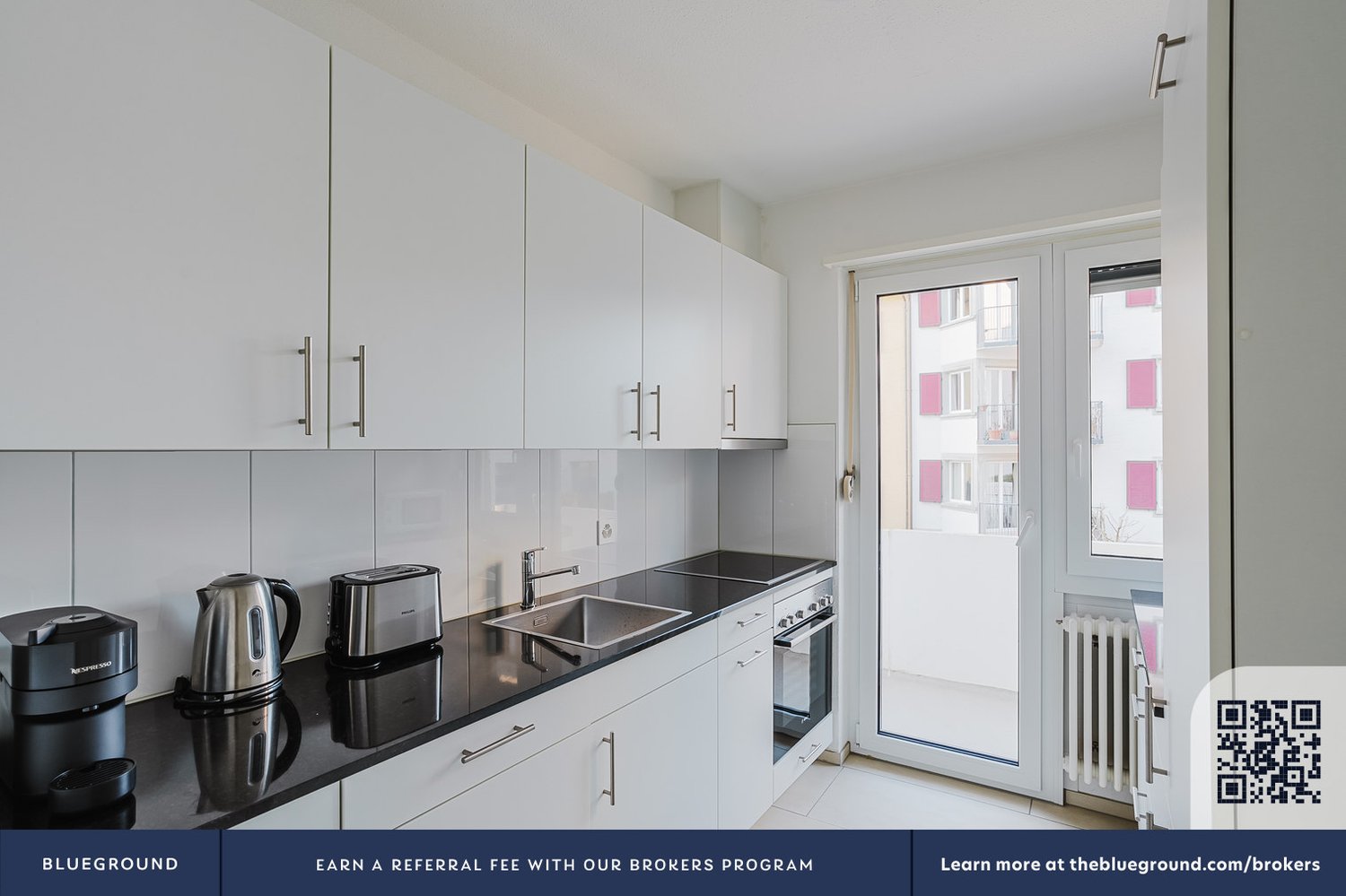 3 rooms furnished flat