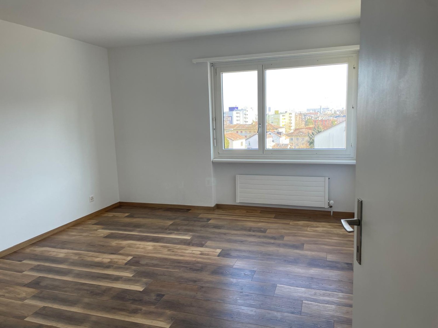 Chambre dans un appartement partagé
