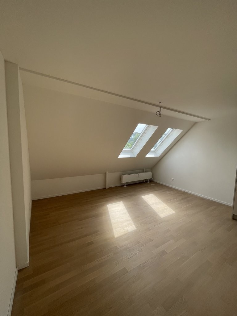19m² commercial